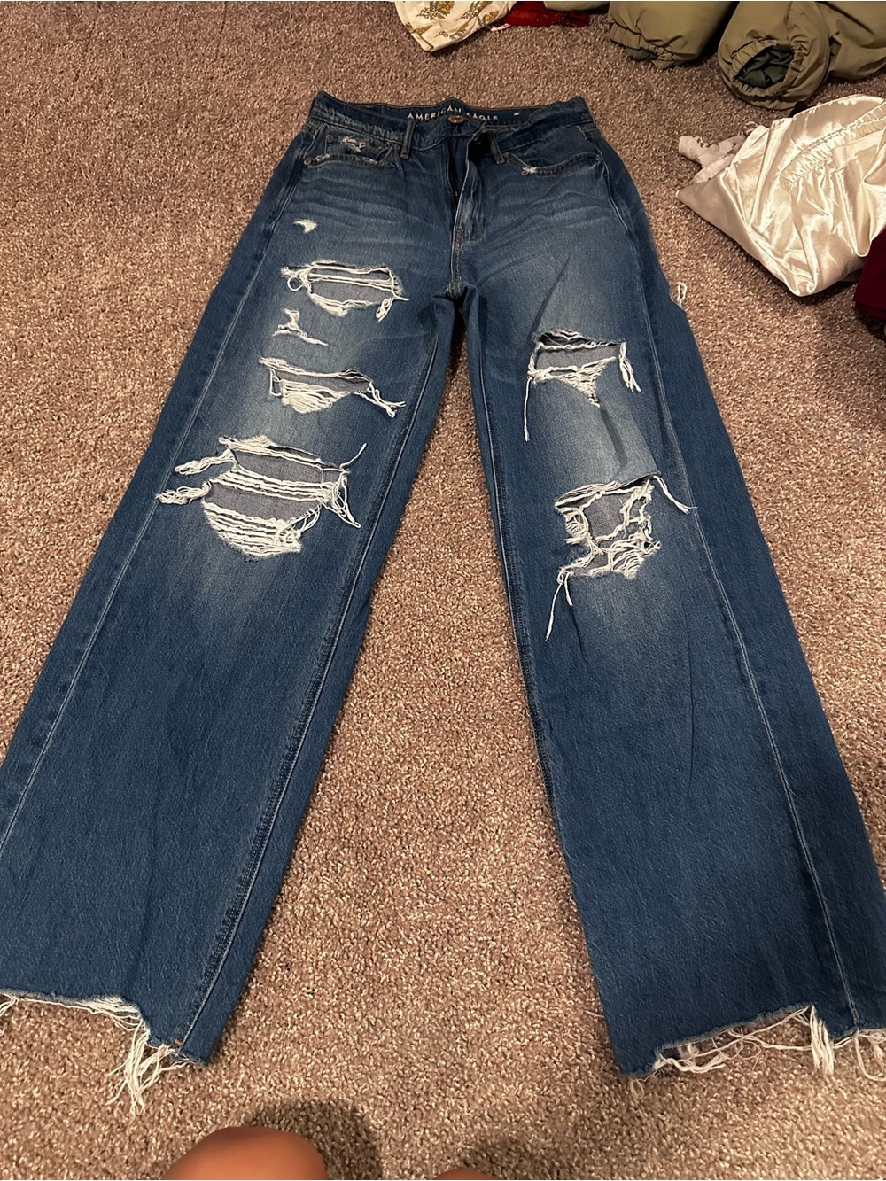 American Eagle Outfitters Ripped Skater Jean